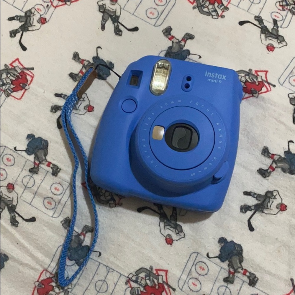 FUJIFILM. INSTAX MINI 9